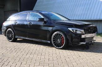 Dezmembrări autoturisme Mercedes Cla-klasse CLA Shooting Brake AMG (117.9), Combi, 2015 / 2019 2.0 CLA-45 AMG Turbo 16V 2017