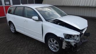 krockskadad bil auto Volvo V-50 V50 (MW), Combi, 2003 / 2012 2.0 16V 2008/12