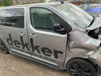Peugeot Expert Expert (V1/VA/VB/VE/VF/VT/VY), Van, 2016 2.0 Blue HDi 180 16V picture 31