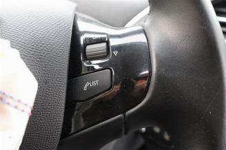 Peugeot 308 308 SW (L4/L9/LC/LJ/LR), Combi 5-drs, 2014 / 2021 1.5 BlueHDi 130 picture 18