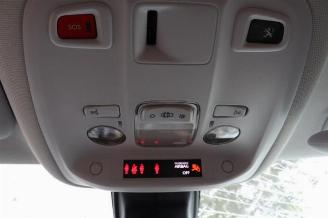 Peugeot 308 308 SW (L4/L9/LC/LJ/LR), Combi 5-drs, 2014 / 2021 1.5 BlueHDi 130 picture 23