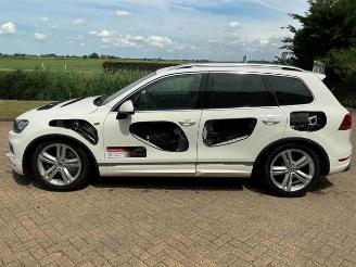Volkswagen Touareg Touareg (7PA/PH), SUV, 2010 / 2018 4.2 TDI V8 DPF 32V picture 6
