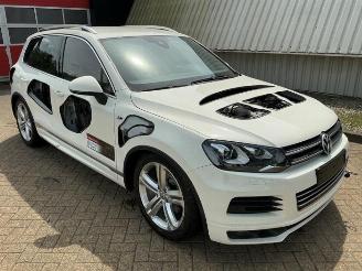 Uttjänta bilar auto Volkswagen Touareg Touareg (7PA/PH), SUV, 2010 / 2018 4.2 TDI V8 DPF 32V 2010/4
