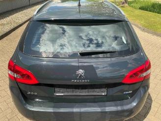 Peugeot 308 308 SW (L4/L9/LC/LJ/LR), Combi 5-drs, 2014 / 2021 1.2 12V e-THP PureTech 110 picture 19