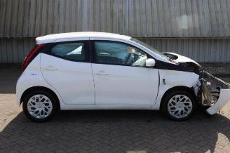 rozbiórka samochody osobowe Toyota Aygo Aygo (B40), Hatchback, 2014 1.0 12V VVT-i 2019/6