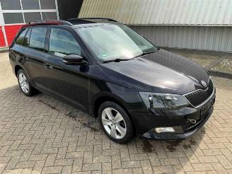 Auto da rottamare Skoda Fabia Fabia III Combi (NJ5), Combi 5-drs, 2014 / 2022 1.4 TDI 16V 90 Greentech 2017/2