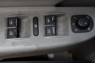 Volkswagen Passat Passat Variant (3C5), Combi, 2005 / 2010 3.2 FSI V6 32V 4Motion picture 28