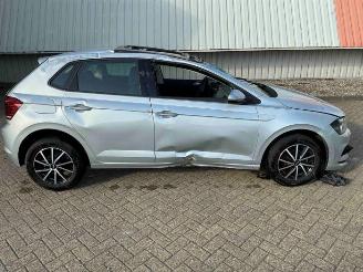 Auto incidentate Volkswagen Polo Polo VI (AW1), Hatchback 5-drs, 2017 1.0 MPI 12V 2021/7