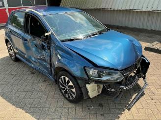 Salvage car Volkswagen Polo Polo V (6R), Hatchback, 2009 / 2017 1.0 TSI 12V BlueMotion 2016/10