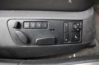 Volkswagen Phaeton Phaeton (3D), Sedan, 2002 / 2016 6.0 W12 48V 4Motion picture 26