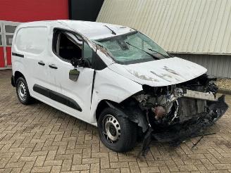 Auto da rottamare Opel Combo Combo Cargo, Van, 2018 1.5 CDTI 130 2024/7