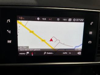 Peugeot 308 308 (L3/L8/LB/LH/LP), Hatchback 5-drs, 2013 / 2021 1.2 12V e-THP PureTech 110 picture 26