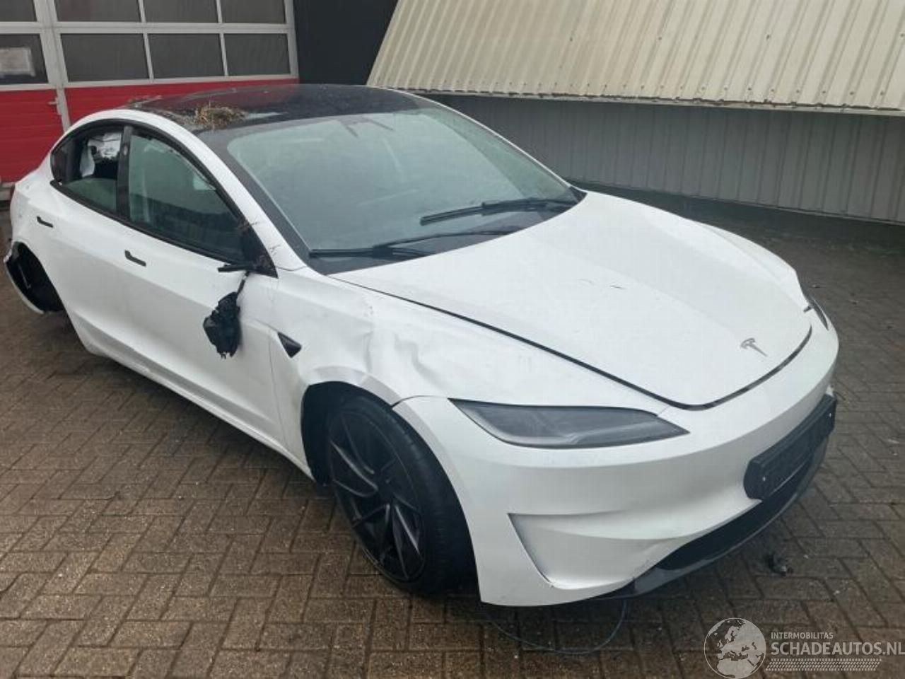 Tesla Model 3 Model 3, Sedan, 2017 Performance AWD 78 kWh