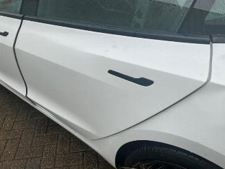 Tesla Model 3 Model 3, Sedan, 2017 Performance AWD 78 kWh picture 33