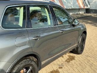 Volkswagen Touareg Touareg (7PA/PH), SUV, 2010 / 2018 3.0 V6 24V TSI Hybrid picture 26