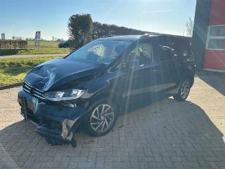 rozbiórka samochody osobowe Volkswagen Touran Touran (5T1), MPV, 2015 2.0 TDI 150 2017/12