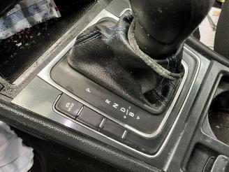 Volkswagen e-Golf Golf VII (AUA), Hatchback, 2012 / 2021 e-Golf picture 15