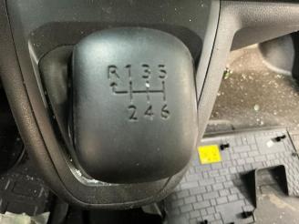 Peugeot Expert Expert (V1/VA/VB/VE/VF/VT/VY), Van, 2016 1.5 BlueHDi 120 picture 26