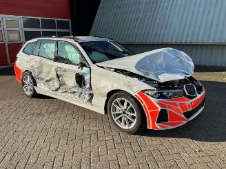 Salvage car BMW 3-serie 3 serie Touring (G21), Combi, 2019 330i 2.0 TwinPower Turbo 16V 2024/10