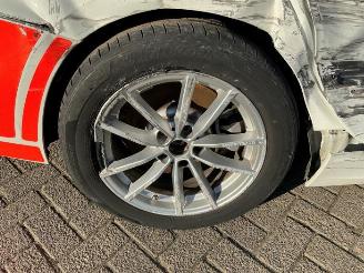 BMW 3-serie 3 serie Touring (G21), Combi, 2019 330i 2.0 TwinPower Turbo 16V picture 14