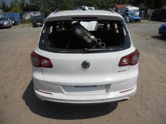 Volkswagen Tiguan  picture 2