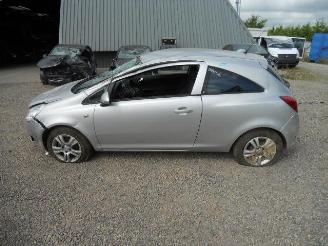 Opel Corsa hatchb picture 3