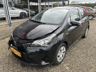 Toyota Yaris 1.5 HYBRID ACTIVE picture 1