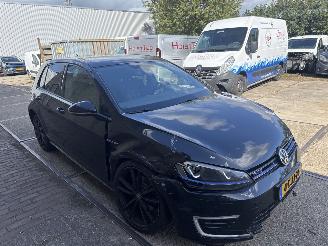 Volkswagen Golf 1.4 TSI  GTE picture 3
