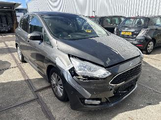 Ford C-Max 1.0 TITANIUM picture 4