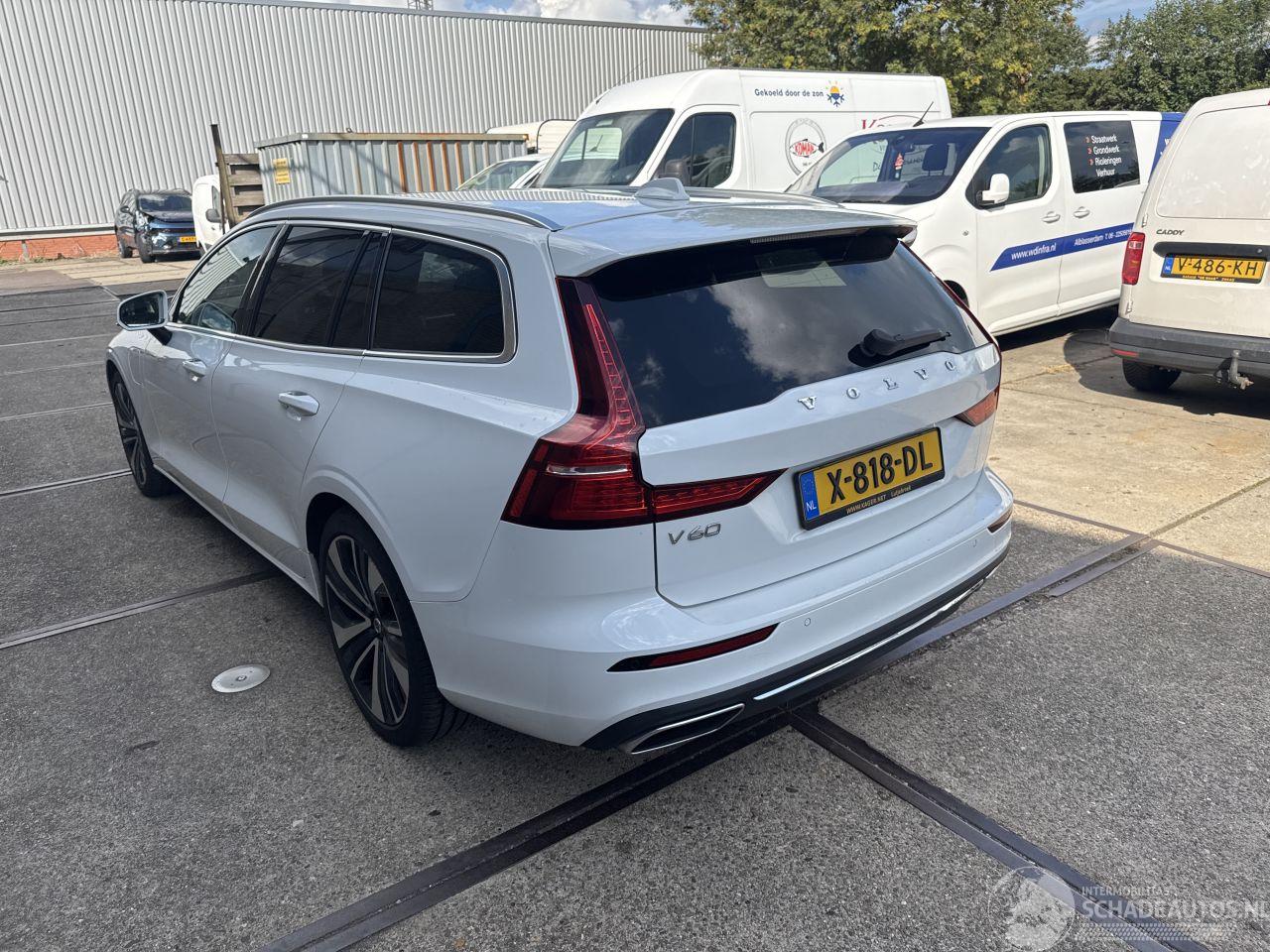 Volvo V-60 2.0 T6  Recharge AWD Inscription Expression