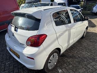 Mitsubishi Space-star 1.0 Cool + picture 4
