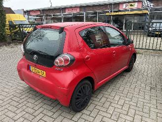 Toyota Aygo 1.0 12V COOL picture 2