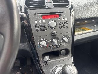 Suzuki Splash 1.0 VVT Exclusive picture 11