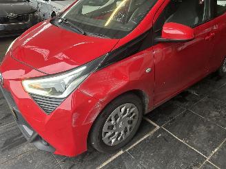 Toyota Aygo 1.0 VVT-I X-PLAY picture 9
