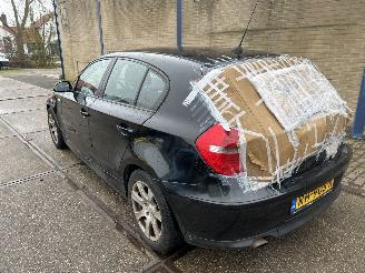 BMW 1-serie 116 I EXECUTIVE picture 2