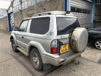 Vaurioauto  passenger cars Toyota Landcruiser 3.0 D4-D BLIND VAN 2002/1