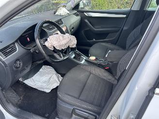 Skoda Octavia 1.0 TSI GREENTECH BUSINESS EDITION PLUS picture 7