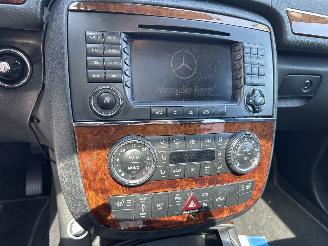 Mercedes R-klasse 500 4-MATIC picture 7