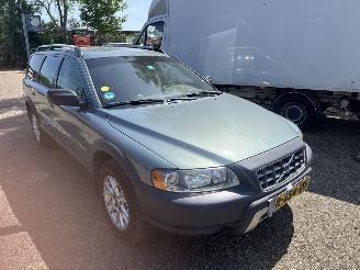 krockskadad bil auto Volvo Xc-70 2.5 T  CROSS COUNTRY 2004/11
