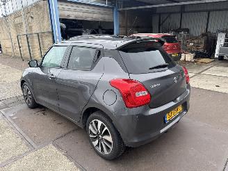 Vaurioauto  passenger cars Suzuki   2018/4