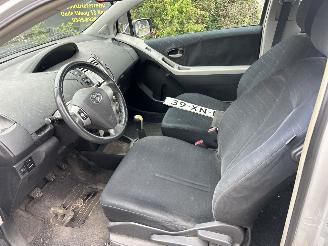 Toyota Yaris 1.3 VVTI SOL picture 7