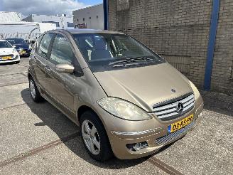 Schadeauto Mercedes A-klasse 170 ELEGANCE 2005/8