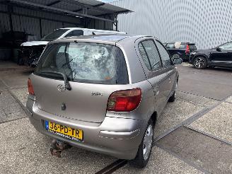 Toyota Yaris 1.3  16V    VVT-I picture 2