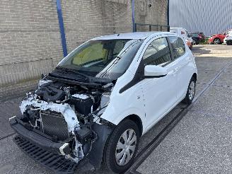 Peugeot 108 1.0 e-VTI TOP picture 2