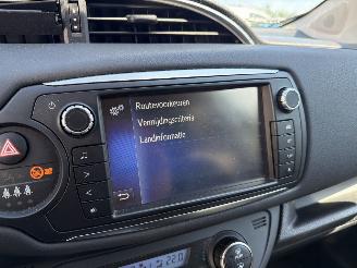 Toyota Yaris 1.5  Hybrid Dynamic picture 10
