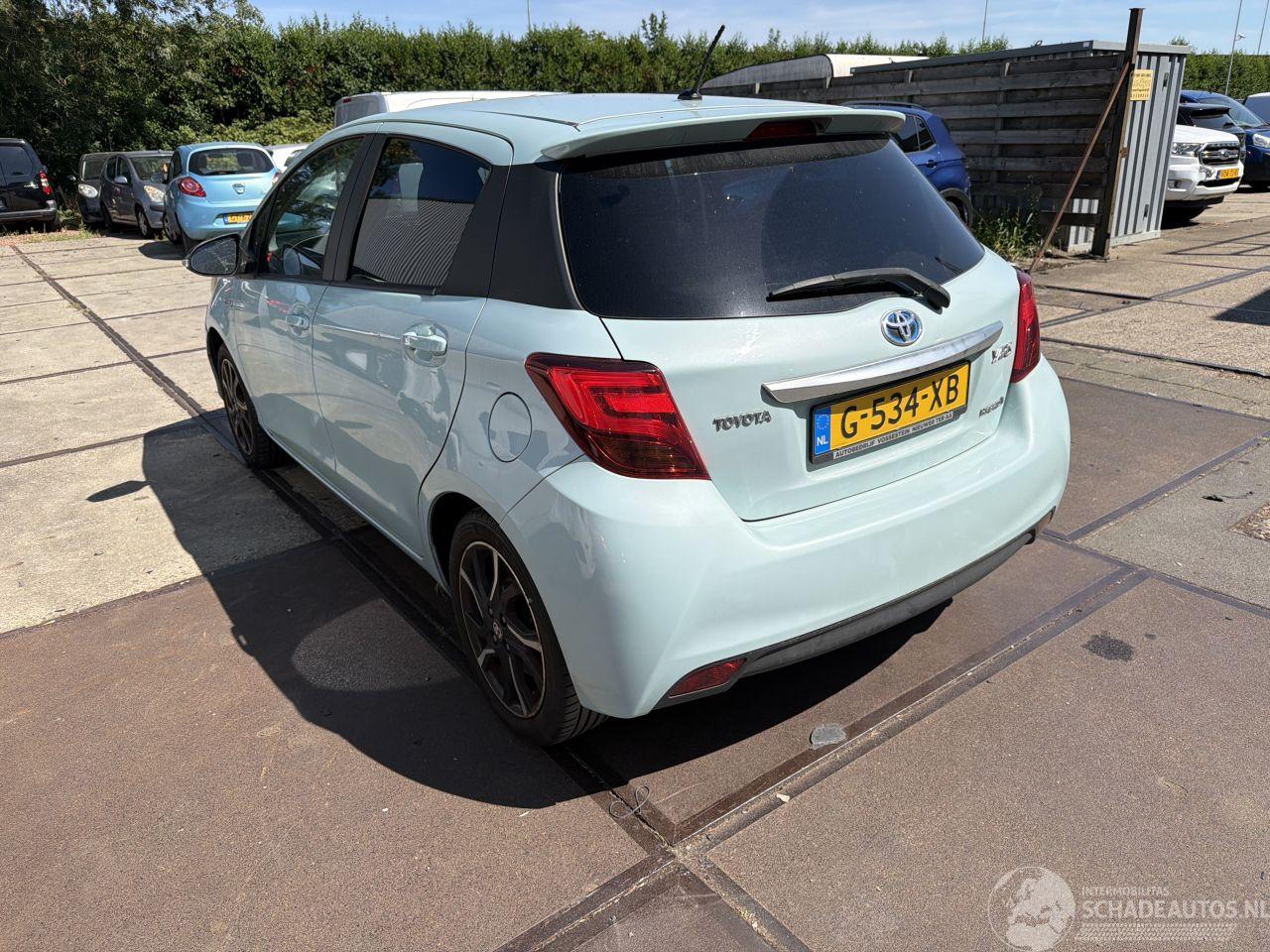 Toyota Yaris 1.5  Hybrid Dynamic