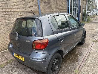 Toyota Yaris 1.3 VVT-I  TERRA picture 3