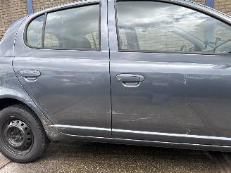 Toyota Yaris 1.3 VVT-I  TERRA picture 7