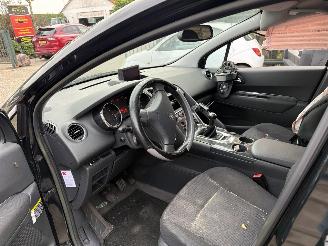 Peugeot 3008 1.6 VTi Style picture 5