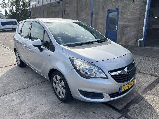 Voiture accidenté Opel Meriva 1.4 TURBO EDITION 2015/11